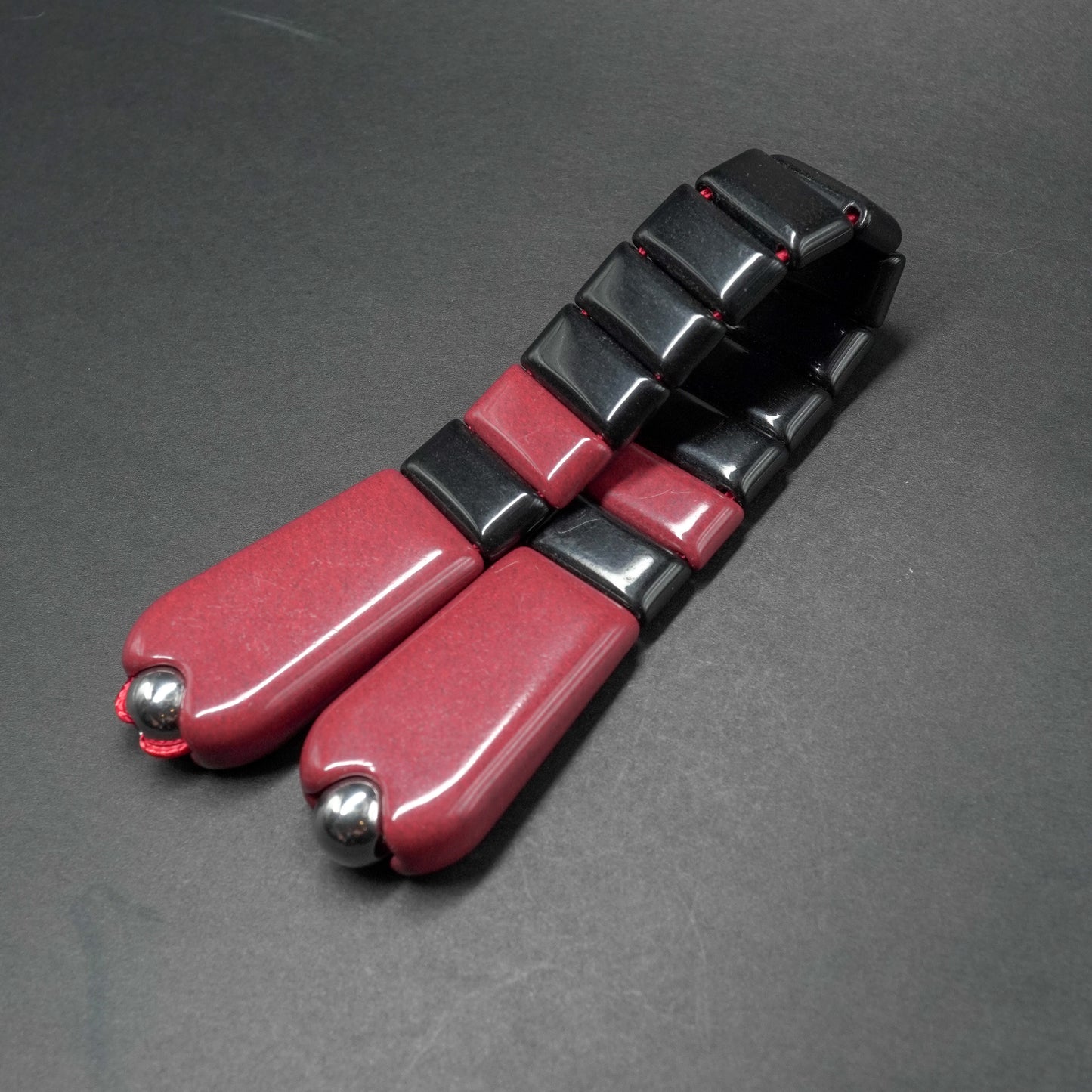 KRIVO Chetki | Russian curved form